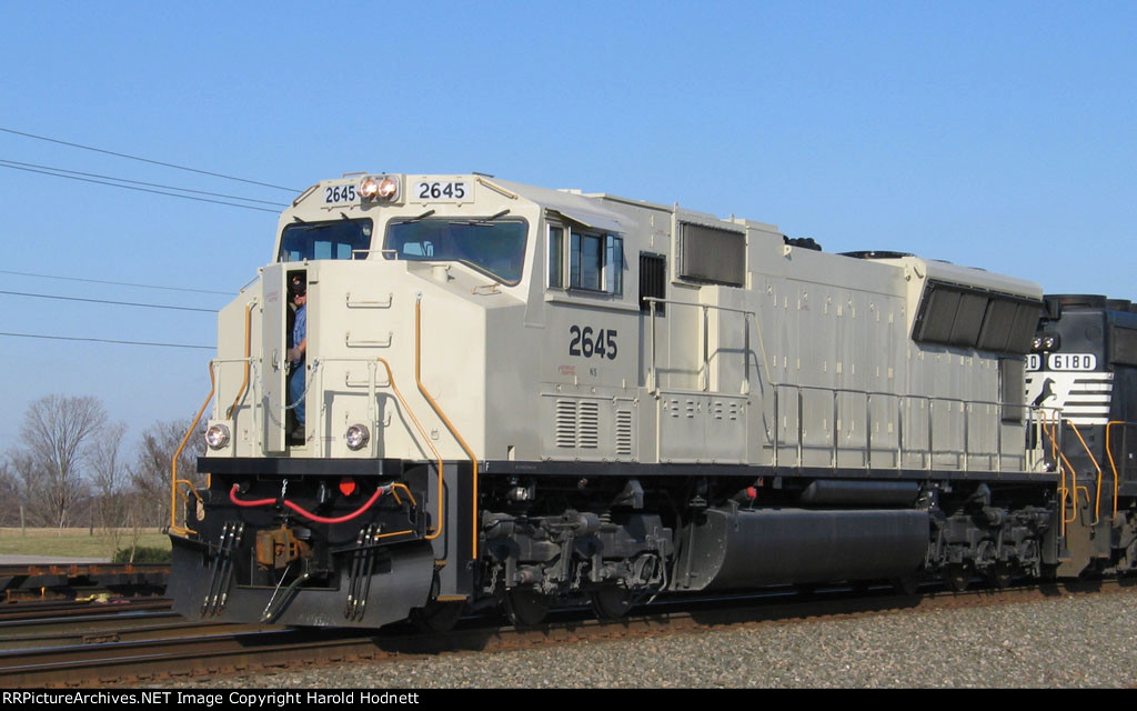 NS 2645